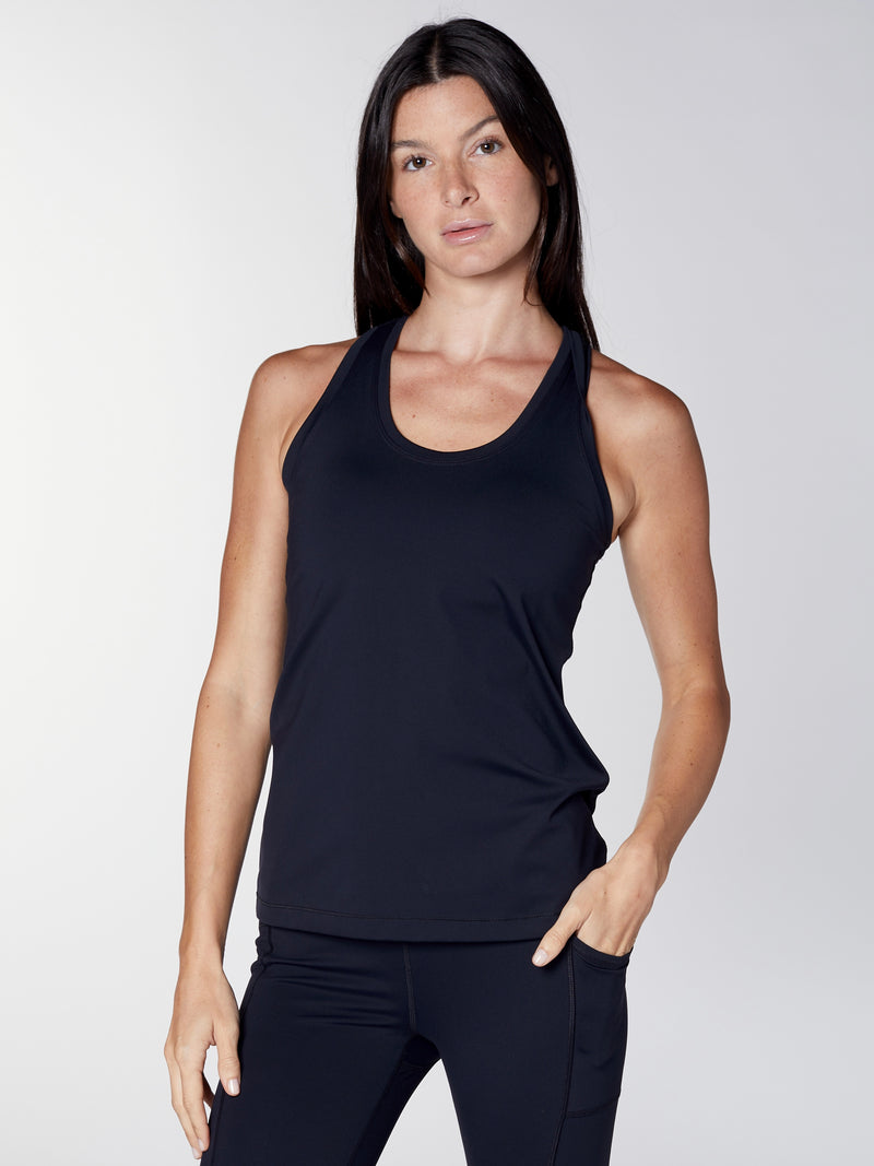 Active Racer Back Tank: Your Go-To for Daily Fitness